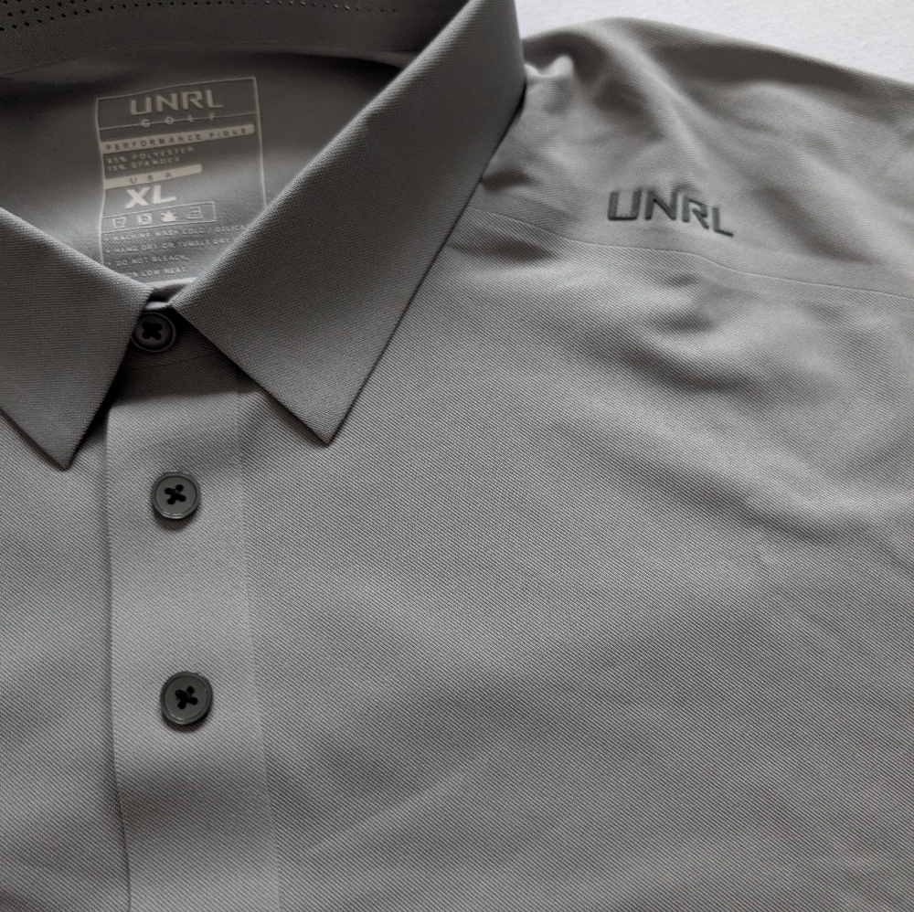 UNRL Men's Classic Gray Polo Shirt